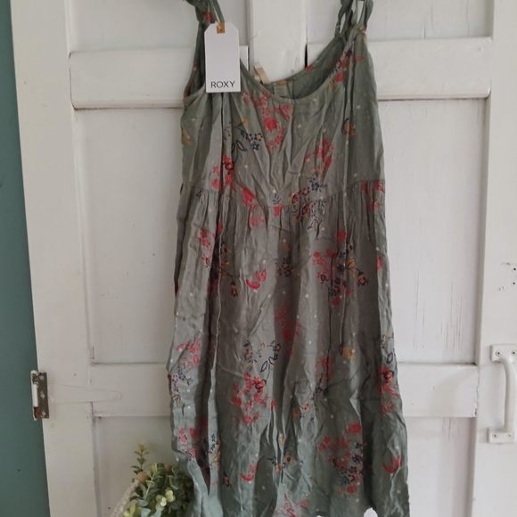 Nwt Roxy Women's Do It My Way Dress medium - Picture 2 of 7